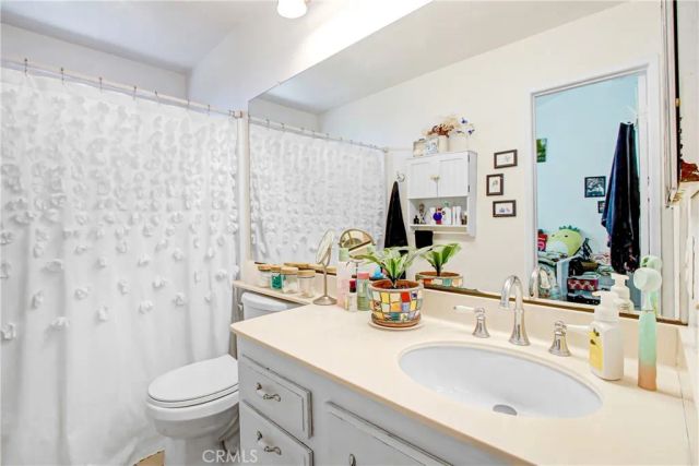 274 Parkview Place, Lake Elsinore, CA 92530