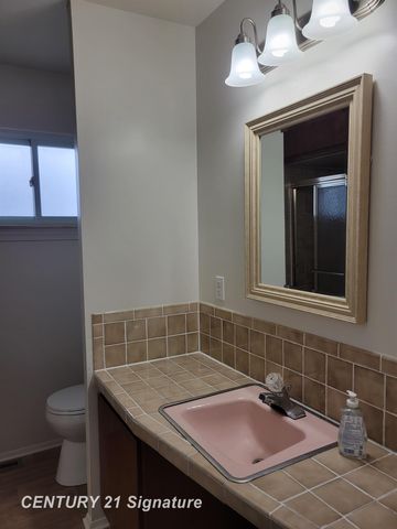 2031 Chelan Street, Flint, MI 48503