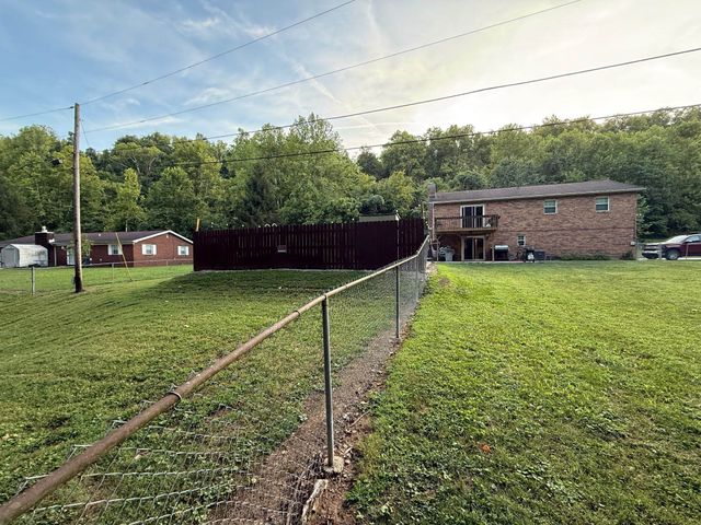 66 Township Road 1523, Chesapeake, OH 45619