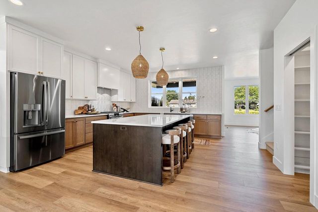 1871 LEDGEVIEW ROAD, De Pere, WI 54115