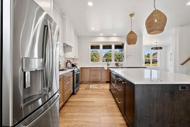 1871 LEDGEVIEW ROAD, De Pere, WI 54115