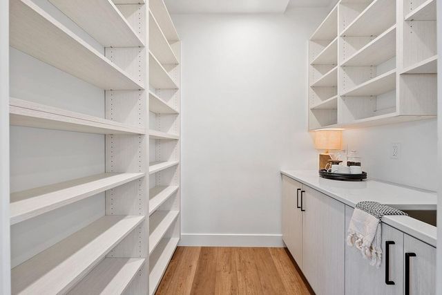 1871 LEDGEVIEW ROAD, De Pere, WI 54115