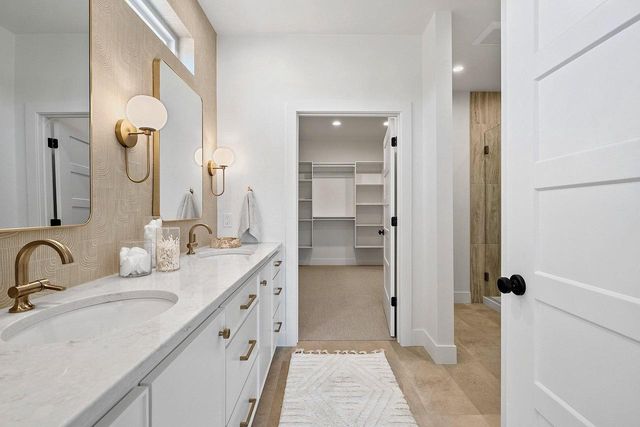 1871 LEDGEVIEW ROAD, De Pere, WI 54115