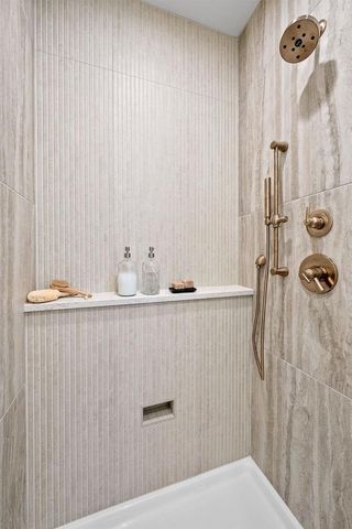 1871 LEDGEVIEW ROAD, De Pere, WI 54115