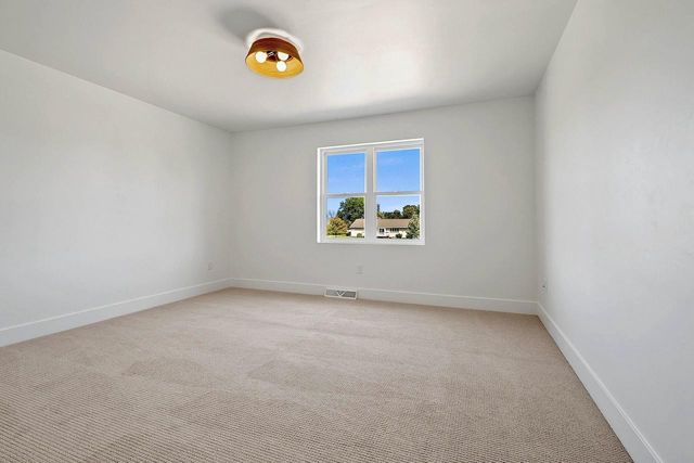 1871 LEDGEVIEW ROAD, De Pere, WI 54115