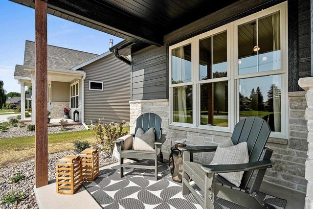 1871 LEDGEVIEW ROAD, De Pere, WI 54115