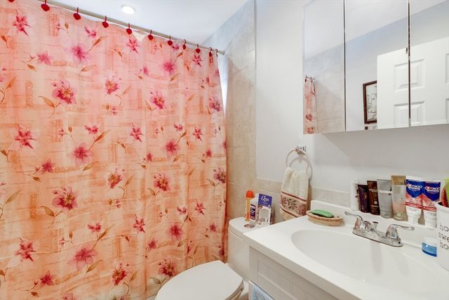 41 S Irving St, Revere, MA 02151