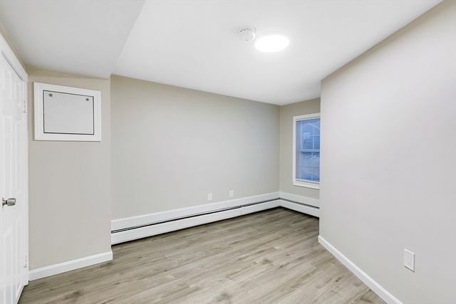 41 S Irving St, Revere, MA 02151