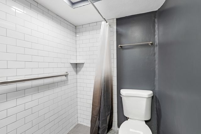 41 S Irving St, Revere, MA 02151