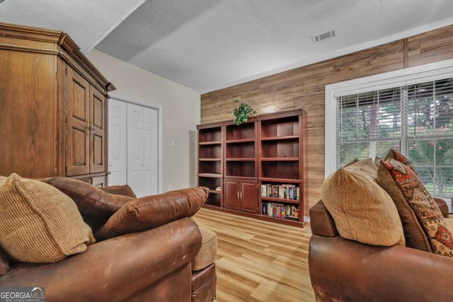 401 Nicole Court, Winder, GA 30680