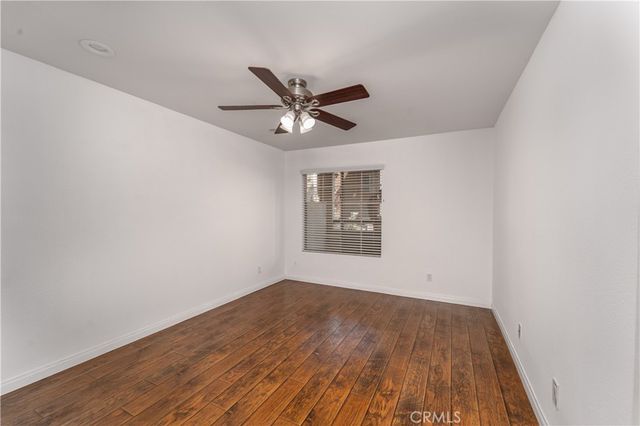 5520 Owensmouth 108, Woodland Hills, CA 91367