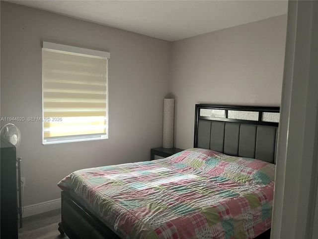 841 N 69th Ave, Hollywood, FL 33024