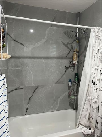 841 N 69th Ave, Hollywood, FL 33024