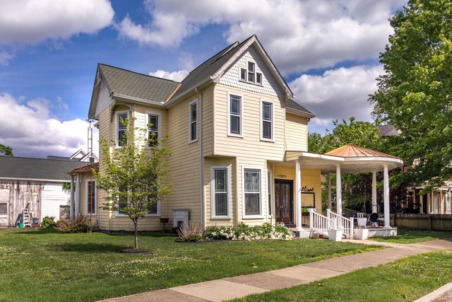 1302 SE First Street, Evansville, IN 47713
