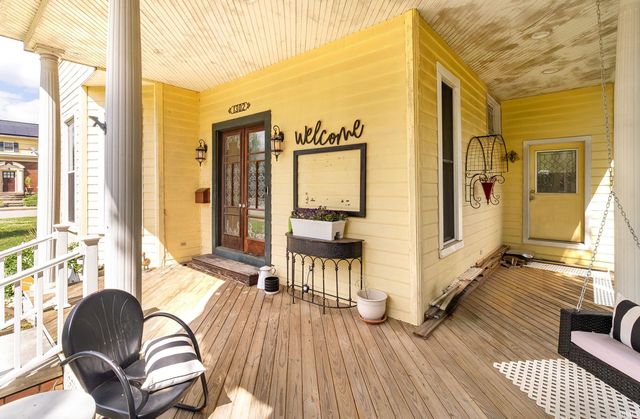 1302 SE First Street, Evansville, IN 47713