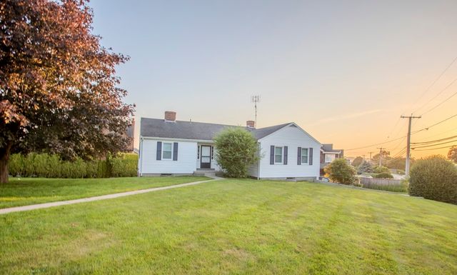255 Purgatory Road, Middletown, RI 02842