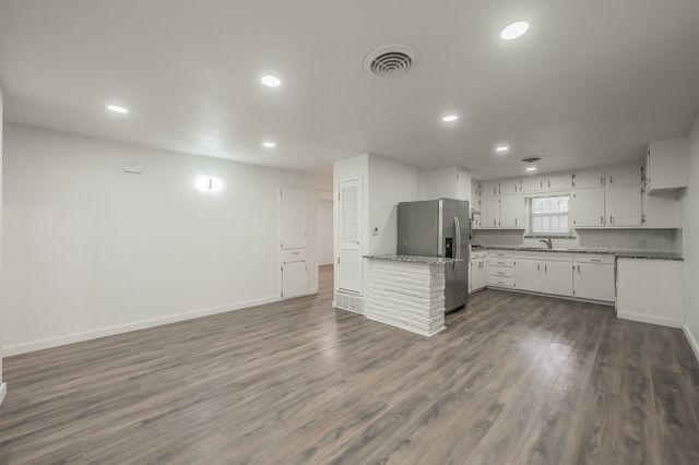 2021 Glenhaven, Haltom City, TX 76117