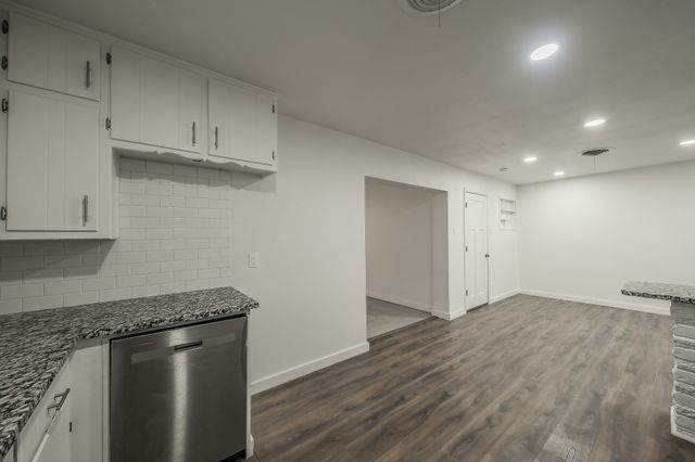 2021 Glenhaven, Haltom City, TX 76117