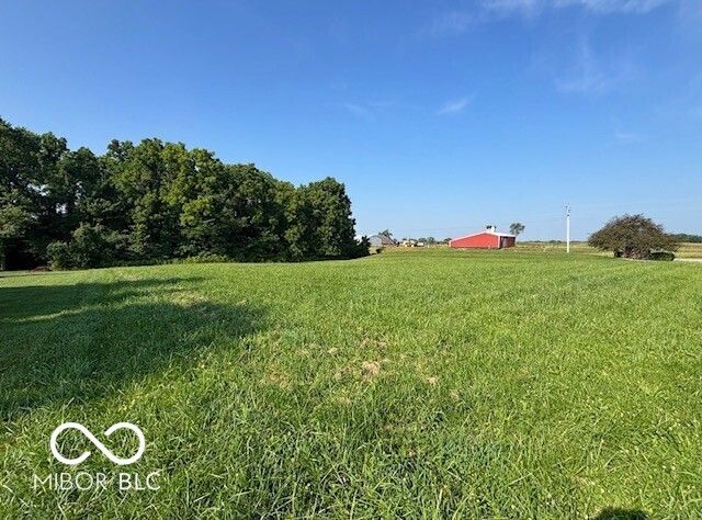 9025 E Gayle Drive, Morgantown, IN 46160