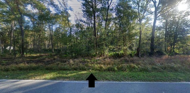 692 Bear Swamp Road, Johns Island, SC 29455