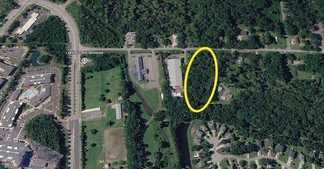 692 Bear Swamp Road, Johns Island, SC 29455