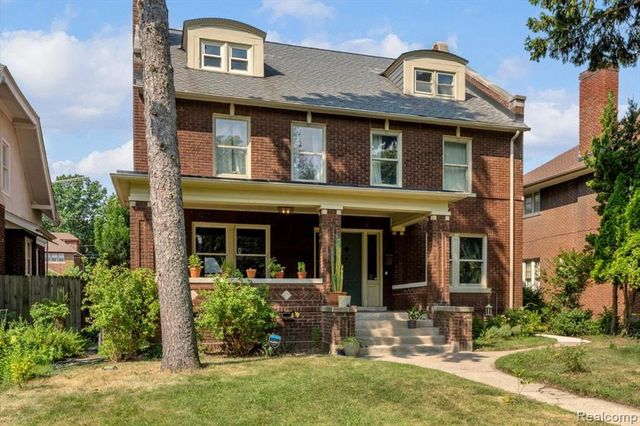 3515 Burns Street, Detroit, MI 48214