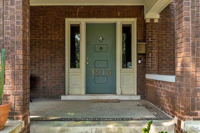 3515 Burns Street, Detroit, MI 48214