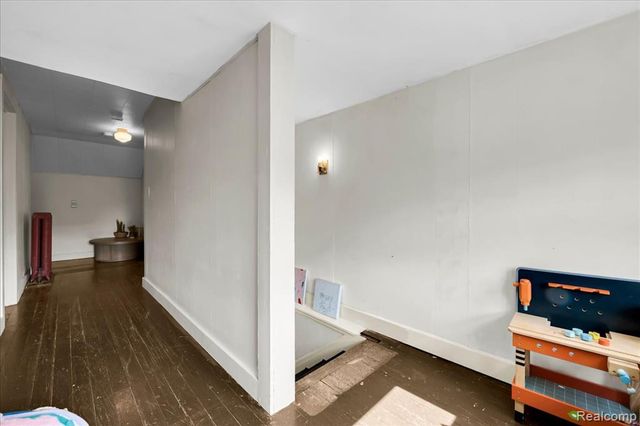 3515 Burns Street, Detroit, MI 48214