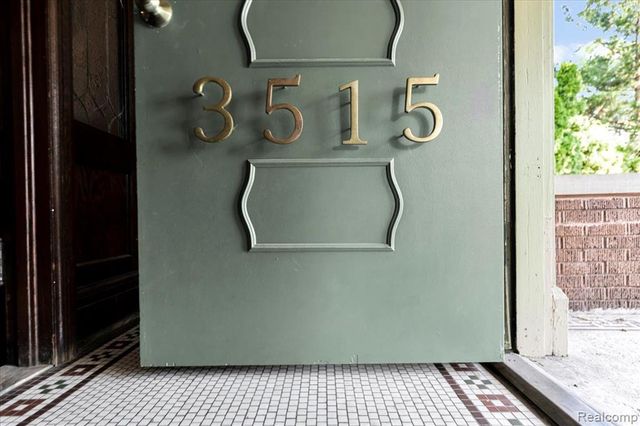 3515 Burns Street, Detroit, MI 48214