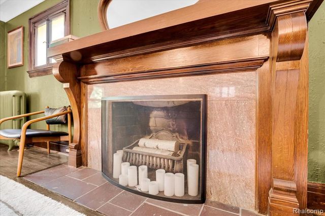 3515 Burns Street, Detroit, MI 48214