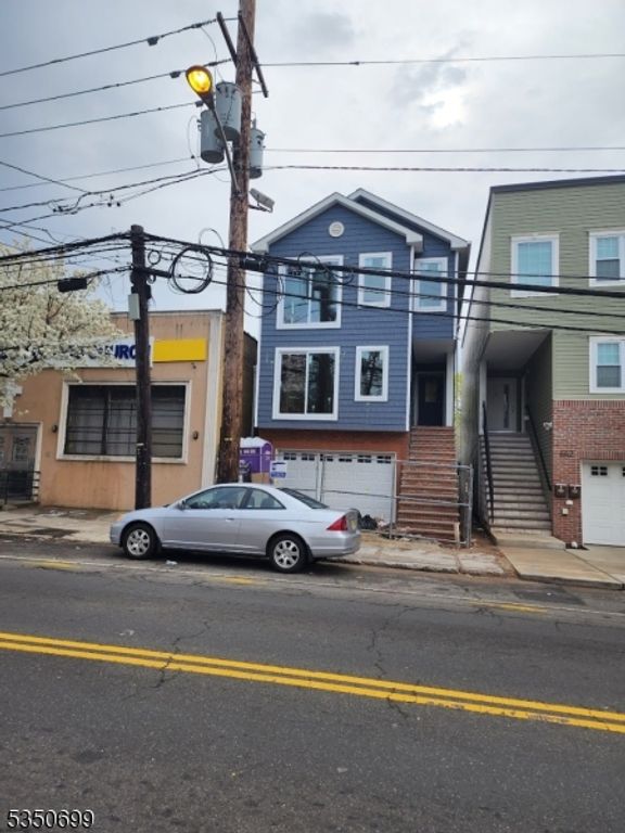 640 Bergen St, Newark City, NJ 07108