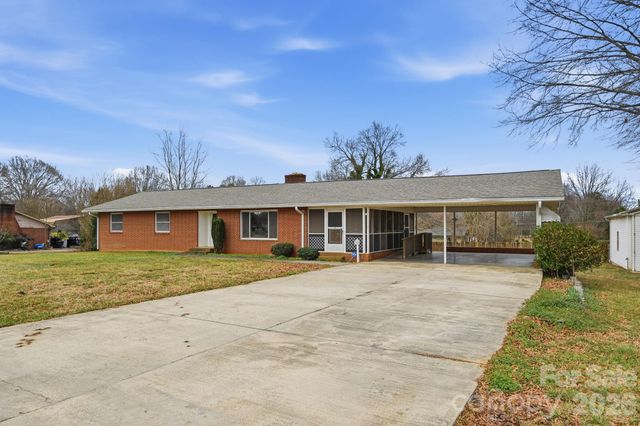 215 Craver Avenue, Salisbury, NC 28146