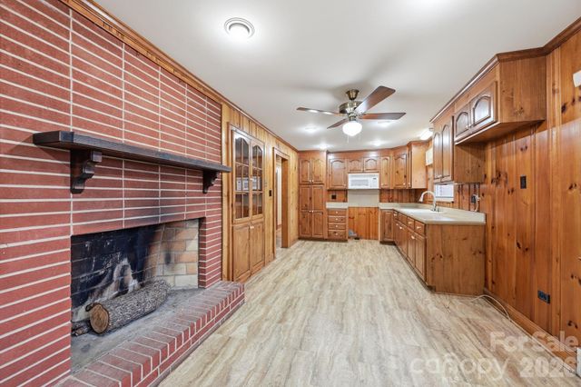 215 Craver Avenue, Salisbury, NC 28146