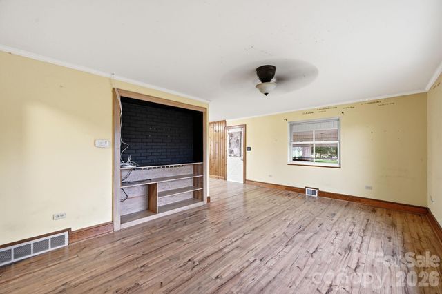 215 Craver Avenue, Salisbury, NC 28146