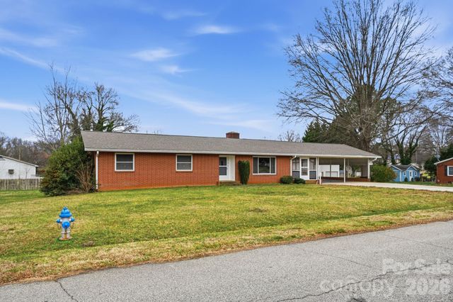 215 Craver Avenue, Salisbury, NC 28146
