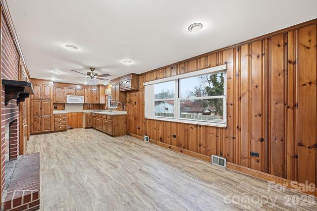 215 Craver Avenue, Salisbury, NC 28146