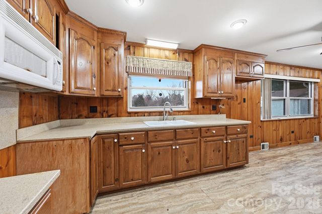 215 Craver Avenue, Salisbury, NC 28146