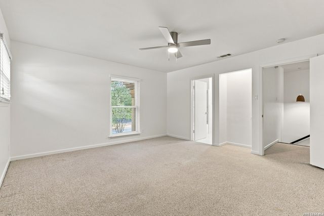 108 Sir Arthur Ct, Castle Hills, TX 78213
