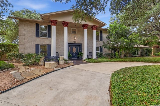 108 Sir Arthur Ct, Castle Hills, TX 78213
