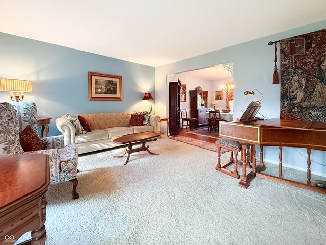 816 Westgate Drive, Anderson, IN 46012