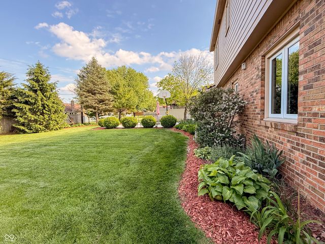 816 Westgate Drive, Anderson, IN 46012