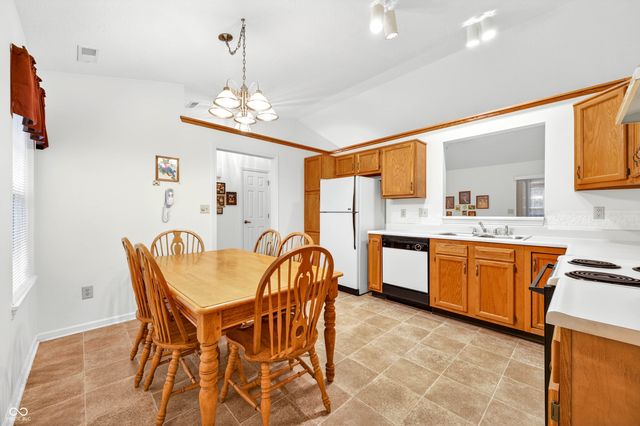 631 N Shore Boulevard, Franklin, IN 46131