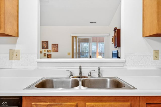 631 N Shore Boulevard, Franklin, IN 46131