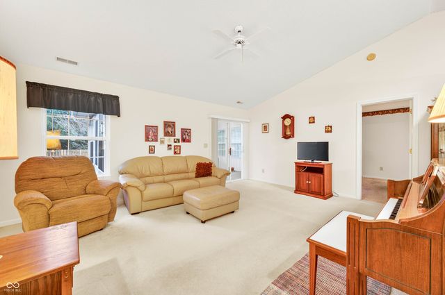 631 N Shore Boulevard, Franklin, IN 46131