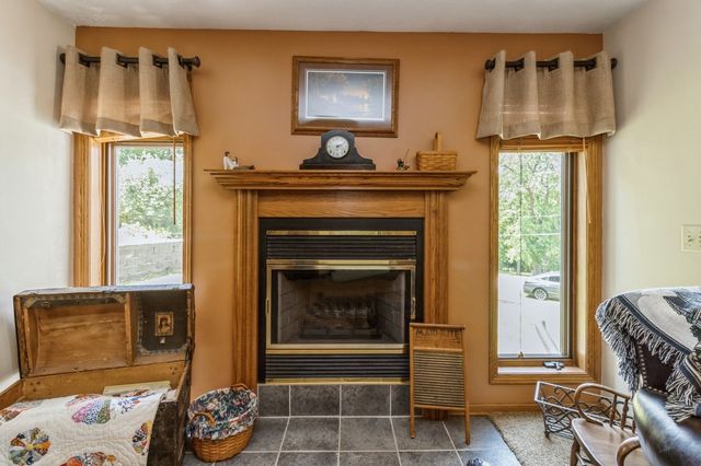 1460 South Shore Drive, Knoxville, IA 50138