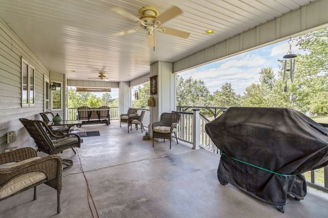 1460 South Shore Drive, Knoxville, IA 50138