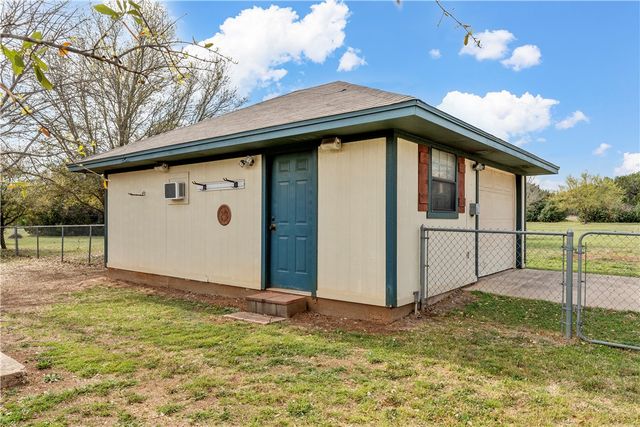 130 Spring Lane, China Spring, TX 76633