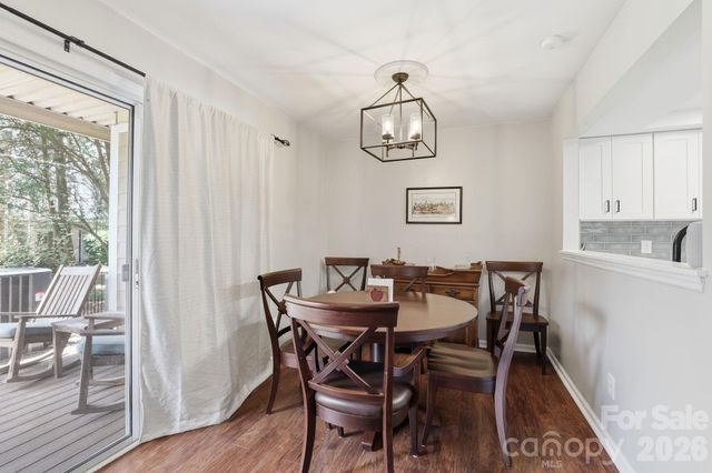 9319 S Vicksburg Park Court, Charlotte, NC 28210