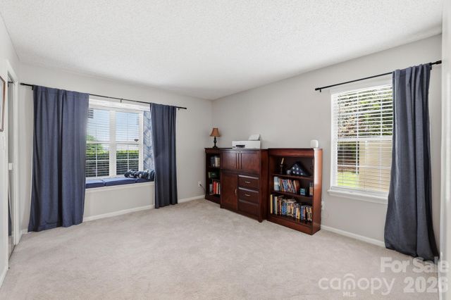 9319 S Vicksburg Park Court, Charlotte, NC 28210