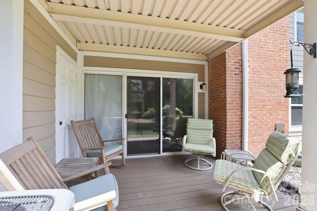 9319 S Vicksburg Park Court, Charlotte, NC 28210